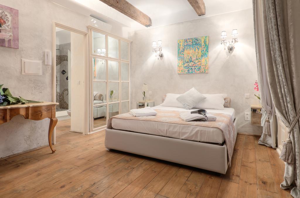 Charming House Apartment Кан Екстериор снимка